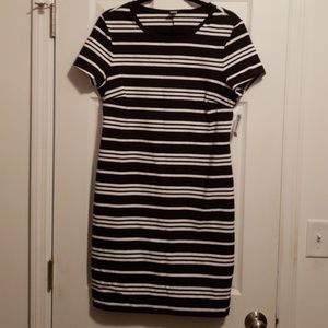 NWT Old Navy Crew Neck Dress